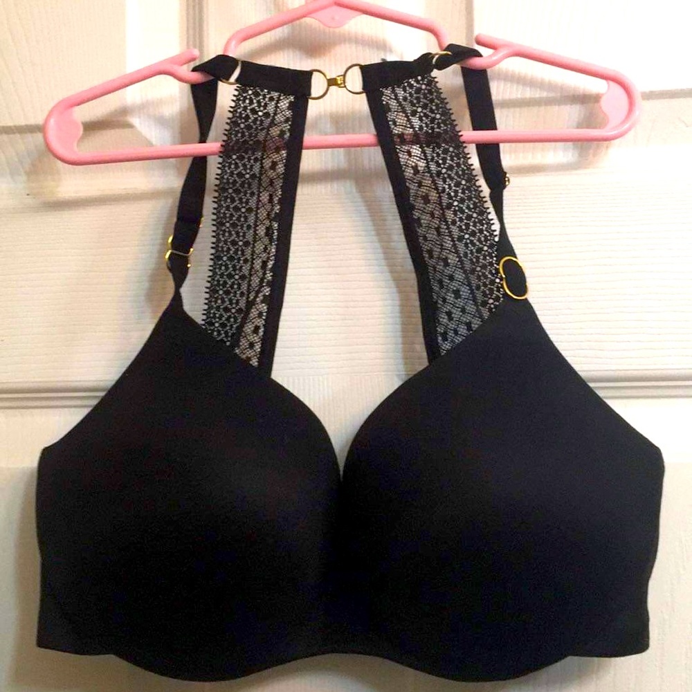 Victory Secret NWOT 32DD